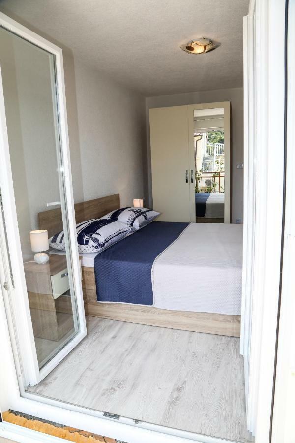 Apartment Marina Pavic Hvar Town Exterior photo